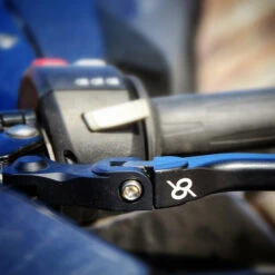 Bonamici KL01-BLACK-RED Folding Levers, Black/Red For Aprilia RSV4 (2009-) 8 Bonamici KL01-BLACK-RED Folding Levers, Black/Red For Aprilia RSV4 (2009-) -MotorVision Store bonamici kl01 black red folding levers image4
