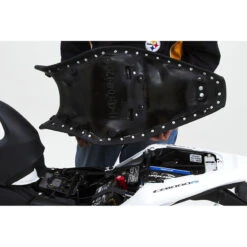 Corbin H-CB10R-12 Gunfighter Seat For Honda CB1000R '12-'16 17 Corbin H-CB10R-12 Gunfighter Seat For Honda CB1000R '12-'16 -MotorVision Store corbin h cb10r 12 gunfighter seat image9