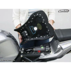 Corbin T-DAY-675-6-F Front Seat For Triumph Daytona 675 (2006-2011) 19 Corbin T-DAY-675-6-F Front Seat For Triumph Daytona 675 (2006-2011) -MotorVision Store corbin t day 675 6 f front seat image10