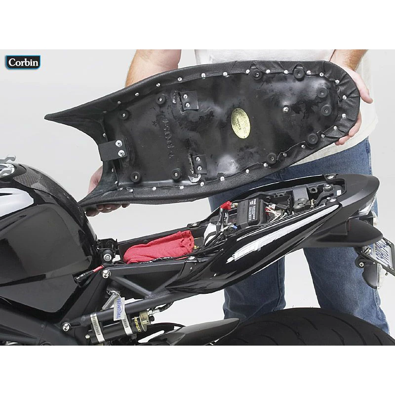 Corbin T-ST675-8 Dual Seat For Triumph Street Triple 675 '08-'12 13 Corbin T-ST675-8 Dual Seat For Triumph Street Triple 675 '08-'12 - Image 13