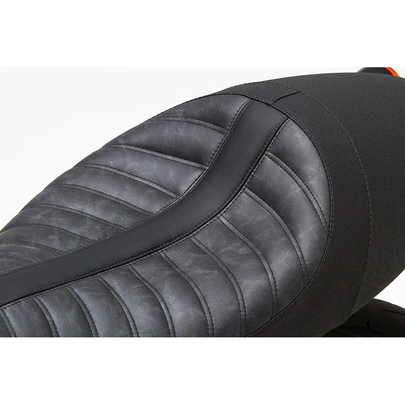 Corbin T-THRX-12-G Gunfighter Seat For Triumph Thruxton '16- 2 Corbin T-THRX-12-G Gunfighter Seat For Triumph Thruxton '16- - Image 2