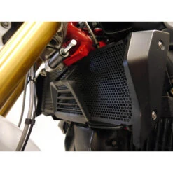 Evotech PRN012256 Radiator Guard For BMW R1200R / R1250R / RS (2015-) 9 Evotech PRN012256 Radiator Guard For BMW R1200R / R1250R / RS (2015-) -MotorVision Store evotech prn012256 radiator guard image5