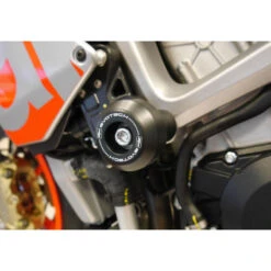 Evotech PRN012448 Frame Sliders For Aprilia Tuono V4 (2021-current) 7 Evotech PRN012448 Frame Sliders For Aprilia Tuono V4 (2021-current) -MotorVision Store evotech prn012448 frame sliders image4