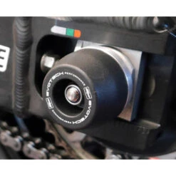 Evotech PRN013622-013624 Axle Sliders Kit For Honda CBR1000RR/SP '17-'19 13 Evotech PRN013622-013624 Axle Sliders Kit For Honda CBR1000RR/SP '17-'19 -MotorVision Store evotech prn013622 013624 axle sliders kit image4