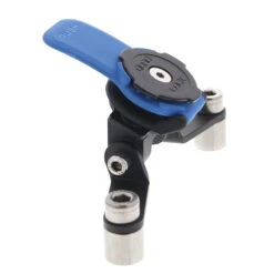 Evotech PRN014568-015889 Quad Lock Mount For Triumph Speed Triple 1200 RS (2021-) 7 Evotech PRN014568-015889 Quad Lock Mount For Triumph Speed Triple 1200 RS (2021-) -MotorVision Store evotech prn014568 015889 quad lock mount image4