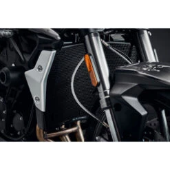 Evotech PRN014754 Radiator Guard For Triumph Street Triple R/S/RS '20-'20 13 Evotech PRN014754 Radiator Guard For Triumph Street Triple R/S/RS '20-'20 -MotorVision Store evotech prn014754 radiator guard image7