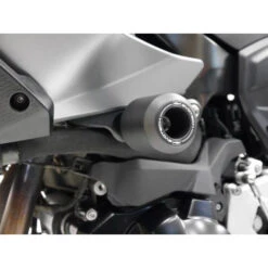 Evotech PRN015040 Frame Sliders For BMW F900XR (2020-current) 8 Evotech PRN015040 Frame Sliders For BMW F900XR (2020-current) -MotorVision Store evotech prn015040 frame sliders image3