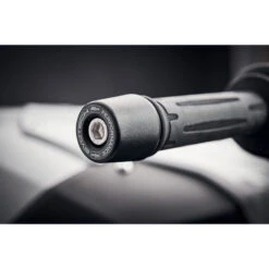 Evotech PRN016058-016066-033193-01 Bar End Weights For BMW S1000R (2021-) 8 Evotech PRN016058-016066-033193-01 Bar End Weights For BMW S1000R (2021-) -MotorVision Store evotech prn015524 033193 bar end weights image4