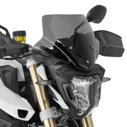 Givi A5118 Windshield For BMW F800R (2015-2016)