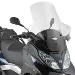 Givi D5601ST Windshield For Piaggio MP3 500IE (2015-current)