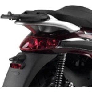 Givi E341 Top Case Adapter Kit Monolock For Piaggio Beverly 1 Givi E341 Top Case Adapter Kit Monolock For Piaggio Beverly