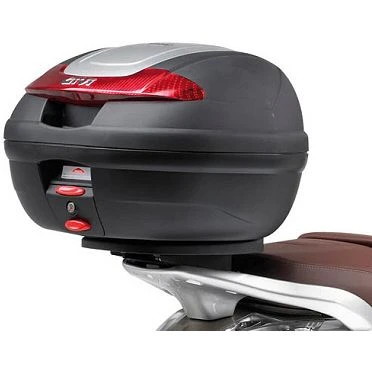 Givi E349 Top Case Rear Plate For Piaggio Beverly 350 Tourer (2012-current) 1 Givi E349 Top Case Rear Plate For Piaggio Beverly 350 Tourer (2012-current)