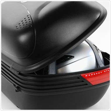 Givi E460N 46 Liter Monokey Top Case Matte Black 4 Givi E460N 46 Liter Monokey Top Case Matte Black - Image 4