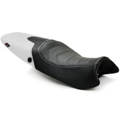 Luimoto 10021102 Cafe Line Seat Covers For Triumph Speed Triple (2008-2010) 5 Luimoto 10021102 Cafe Line Seat Covers For Triumph Speed Triple (2008-2010) -MotorVision Store luimoto 10021104 seat covers triumph street triple