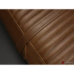 Luimoto 10152101 Vintage Classic Rider Seat Cover Triumph Street Twin (2016-) 10 Luimoto 10152101 Vintage Classic Rider Seat Cover Triumph Street Twin (2016-) -MotorVision Store luimoto 10152101 classic passenger seat cover image3