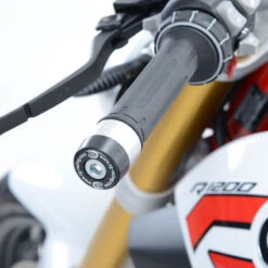 R&G BE0099BK Bar End Sliders For BMW R1200R (2015-current) 6 R&G BE0099BK Bar End Sliders For BMW R1200R (2015-current) -MotorVision Store rg be0099bk bar end sliders r1200r image3