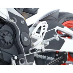 R&G EZBG001BL Boot Guard Kit For Aprilia RSV4 & Tuono V4 9 R&G EZBG001BL Boot Guard Kit For Aprilia RSV4 & Tuono V4 -MotorVision Store rg ezbg001bl boot guard kit image3
