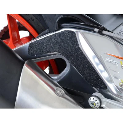 R&G EZBG001BL Boot Guard Kit For Aprilia RSV4 & Tuono V4 4 R&G EZBG001BL Boot Guard Kit For Aprilia RSV4 & Tuono V4 - Image 4