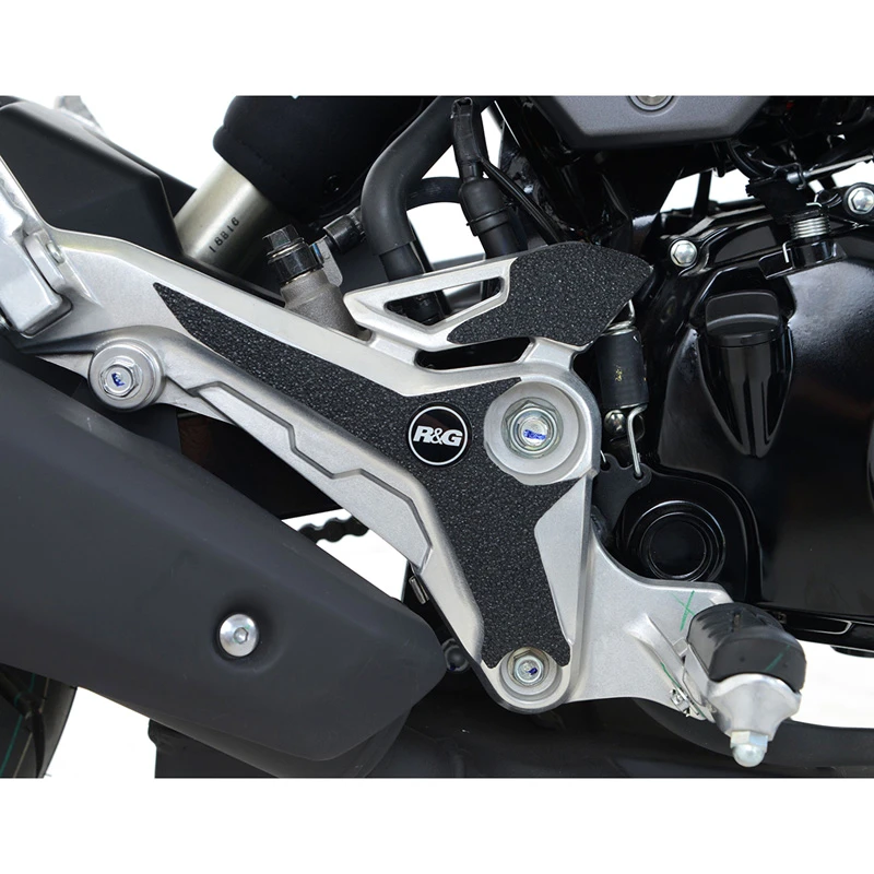 R&G EZBG308BL Boot Guard 4-Piece Kit For Honda MSX125 Grom (2016-current) 4 R&G EZBG308BL Boot Guard 4-Piece Kit For Honda MSX125 Grom (2016-current) - Image 4