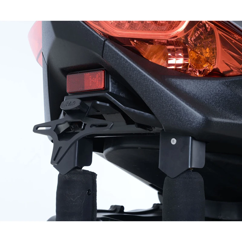 R&G LP0236BK Licence Plate Holder For Yamaha X-MAX 300 (2017-) 5 R&G LP0236BK Licence Plate Holder For Yamaha X-MAX 300 (2017-) - Image 5
