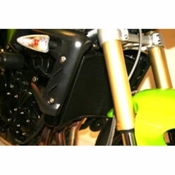 R&G Radiator Guard Titanium For Triumph Street Triple '07-'12 7 R&G Radiator Guard Titanium For Triumph Street Triple '07-'12 -MotorVision Store rg radiator guard titanium triumph street 03