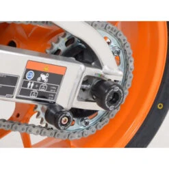 R&G SP0047BK Axle Sliders For Honda CBR1000RR And CBR600RR -MotorVision Store rg sp0047bk axle sliders honda cbr1000rr cbr600rr image3