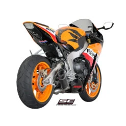 SC-Project H04-12C Oval Matte Carbon Exhaust For Honda CBR1000RR / SP (2008-2016) 7 SC-Project H04-12C Oval Matte Carbon Exhaust For Honda CBR1000RR / SP (2008-2016) -MotorVision Store sc project h04 12c oval matte carbon exhaust image4