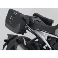 Sw-Motech BC.HTA.01.979.20000 Legend Gear LC Side Bag System For Honda CB1000R '21- 12 Sw-Motech BC.HTA.01.979.20000 Legend Gear LC Side Bag System For Honda CB1000R '21- -MotorVision Store sw motech bc hta 01 979 20000 legend gear lc bags image6