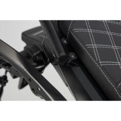 Sw-Motech KFT.01.400.30000/B Quick-Lock EVO Side Carriers Honda CBR500R / CB500F / CB500X 11 Sw-Motech KFT.01.400.30000/B Quick-Lock EVO Side Carriers Honda CBR500R / CB500F / CB500X -MotorVision Store sw motech kft 01 400 20000 b evo side carriers image5