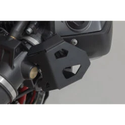 Sw-Motech SCT.07.653.10100/B Injector Covers For BMW R NineT/Pure/Scrambler '20- 13 Sw-Motech SCT.07.653.10100/B Injector Covers For BMW R NineT/Pure/Scrambler '20- -MotorVision Store sw motech sct 07 653 10100 b injector covers image7