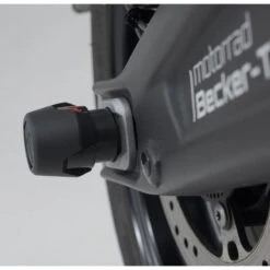 Sw-Motech STP.11.176.10700/B Rear Axle Sliders, Black For Triumph Trident 660 (2021-) 12 Sw-Motech STP.11.176.10700/B Rear Axle Sliders, Black For Triumph Trident 660 (2021-) -MotorVision Store sw motech stp 11 176 10700 b rear axle sliders image6