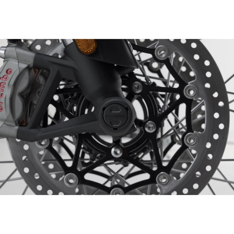 Sw-Motech STP.11.176.10800/B Front Axle Sliders For Speed Triple 1200 RR/XE/XC '22- 5 Sw-Motech STP.11.176.10800/B Front Axle Sliders For Speed Triple 1200 RR/XE/XC '22- - Image 5